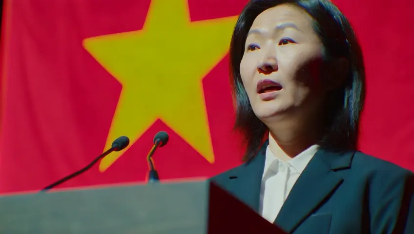 A Vietnamese woman is giving speech