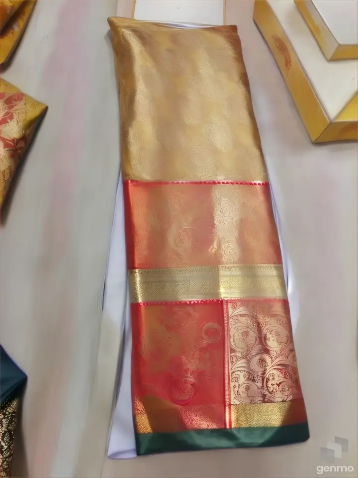 rectangle, textile, wood, gold, sleeve, material property, tints and shades, pattern, linens, flooring