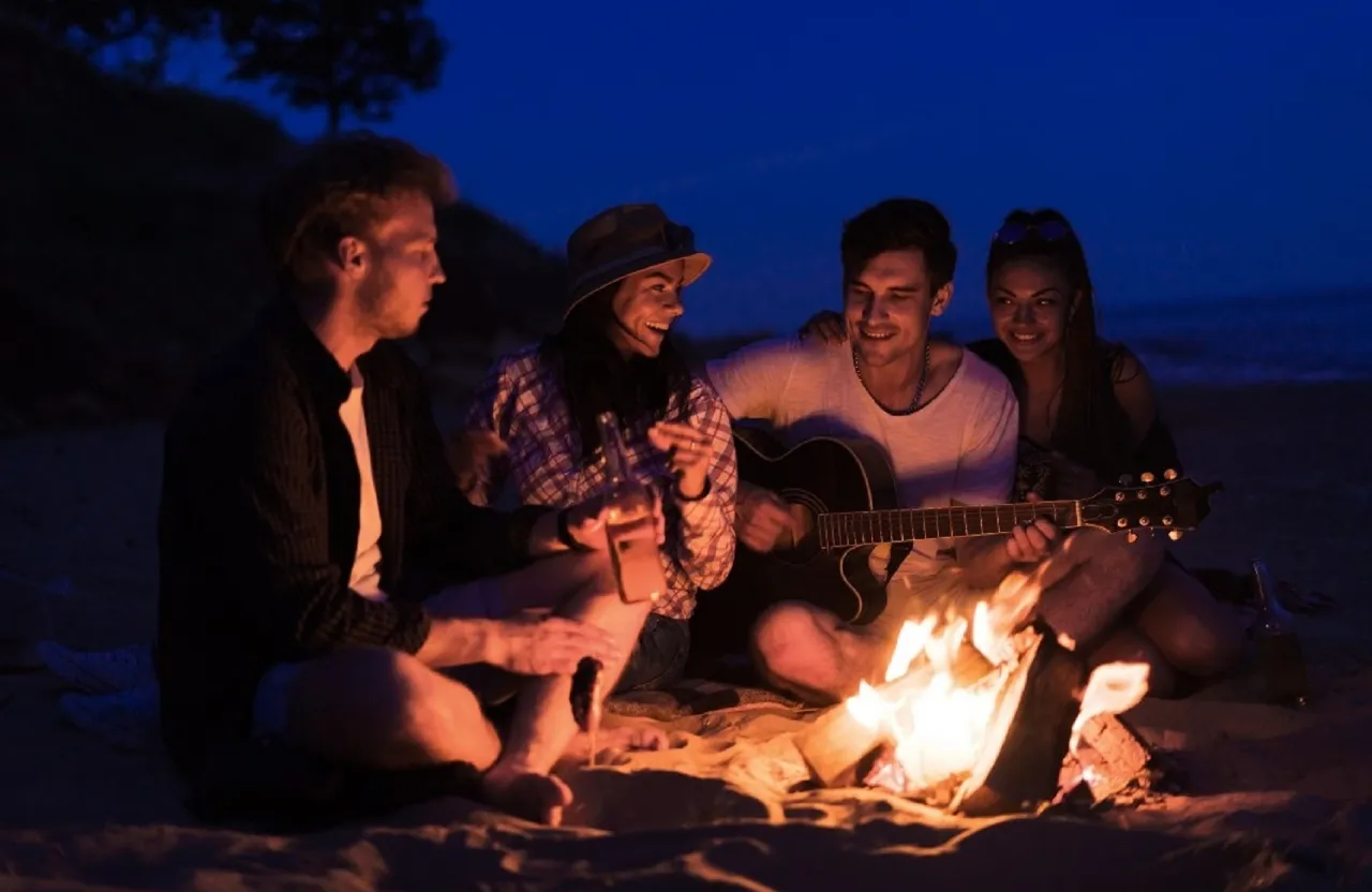 sky, bonfire, hat, smile, flash photography, cloud, fire, campfire, landscape, leisure